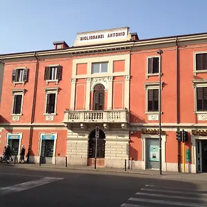 Relais Cheri Verona